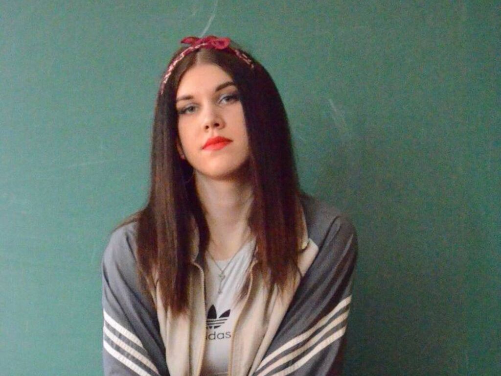 Katieclowes's profile - Image n°0