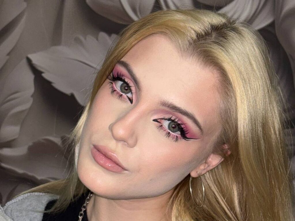 Katieeglin's profile - Image n°0
