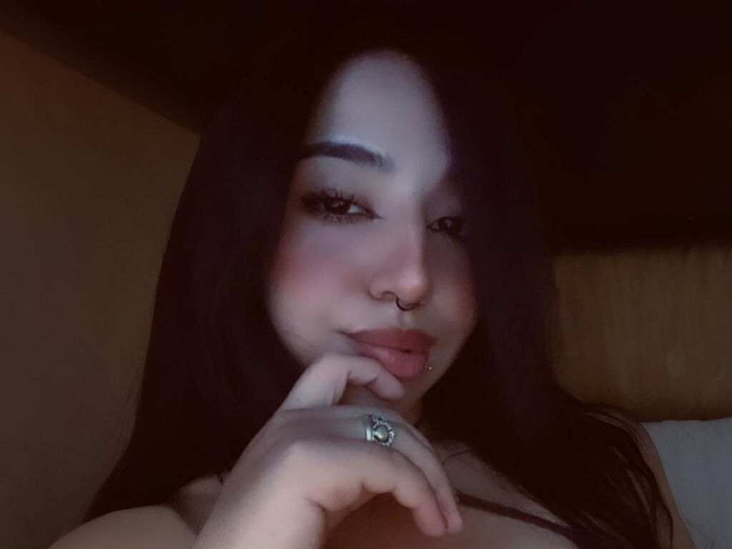 Katiemora's profile - Image n°0