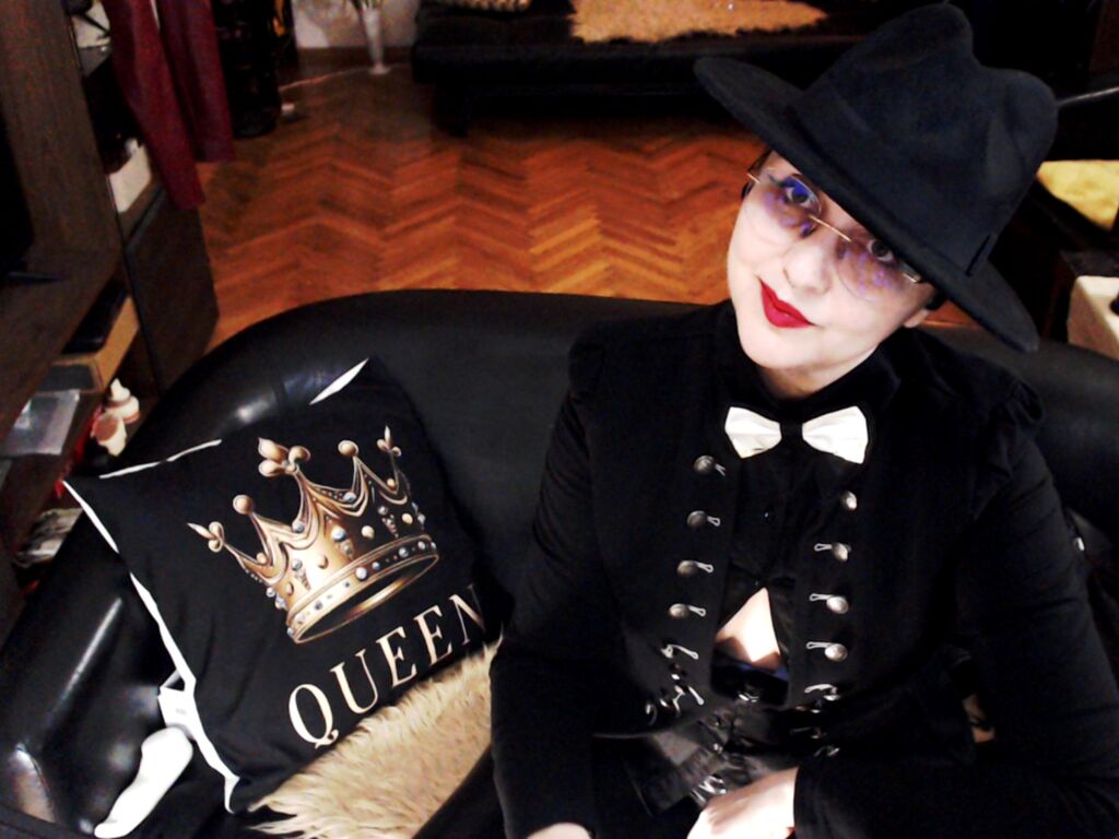 Perfil con Katyushaempress - Imagen  n°1