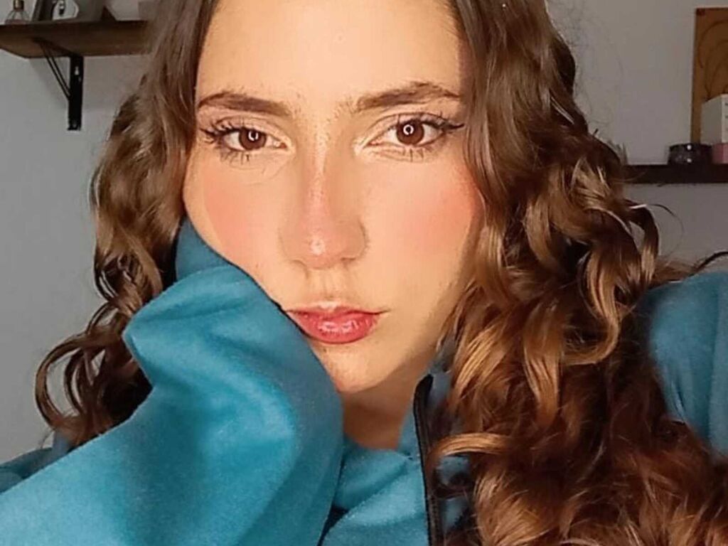 Kaycasstro's profile - Image n°0