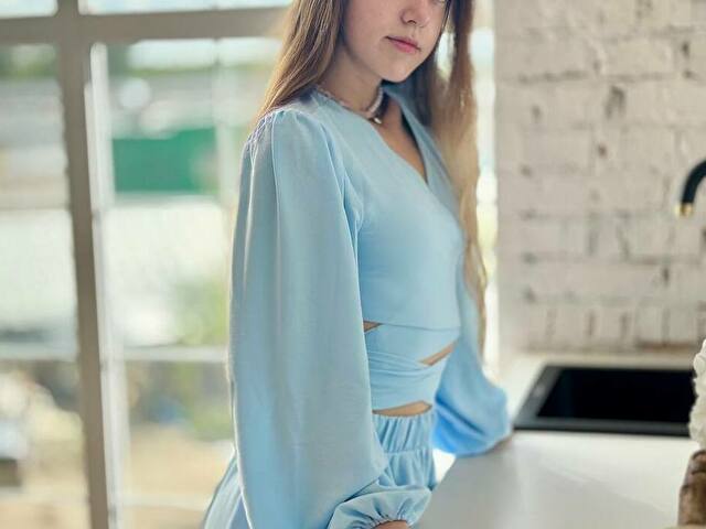 Kellycharm's profile - Image n°41