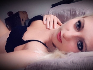 Kellyforyou18's Sexcam