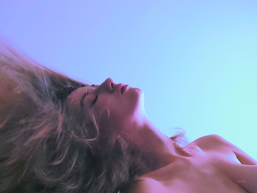 KellyMars's profile - Image n°3