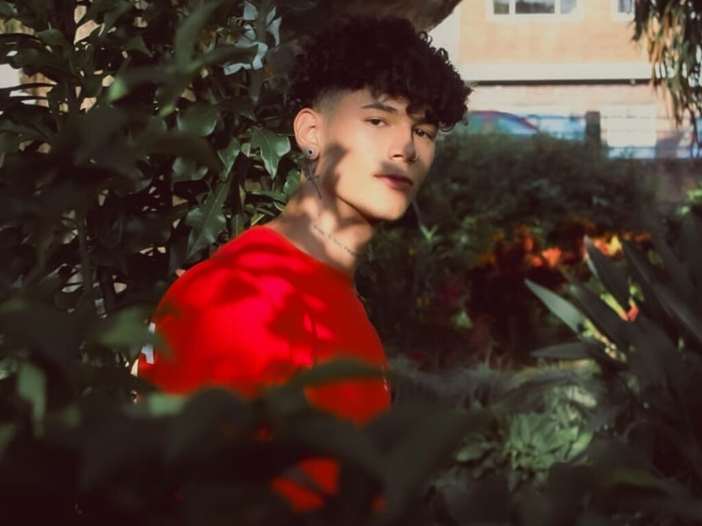 Kenmcquuen's profile - Image n°2