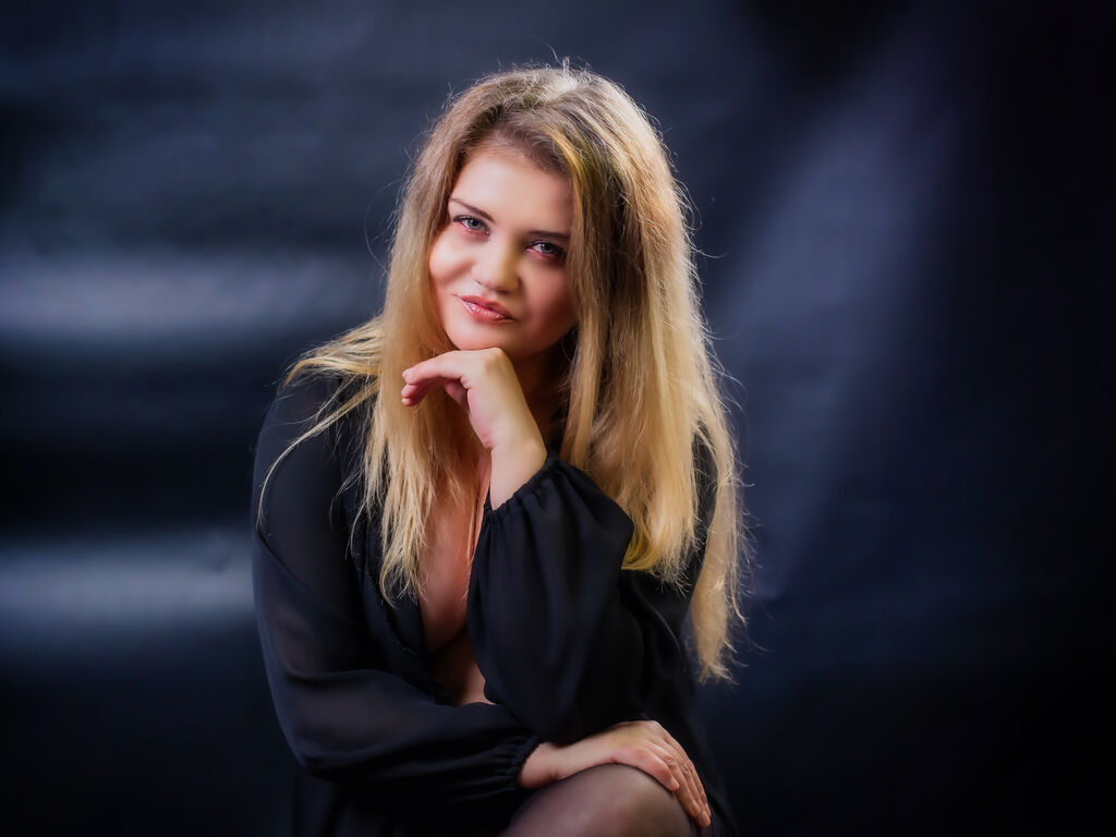 Kerrymonroe's profile - Image n°1