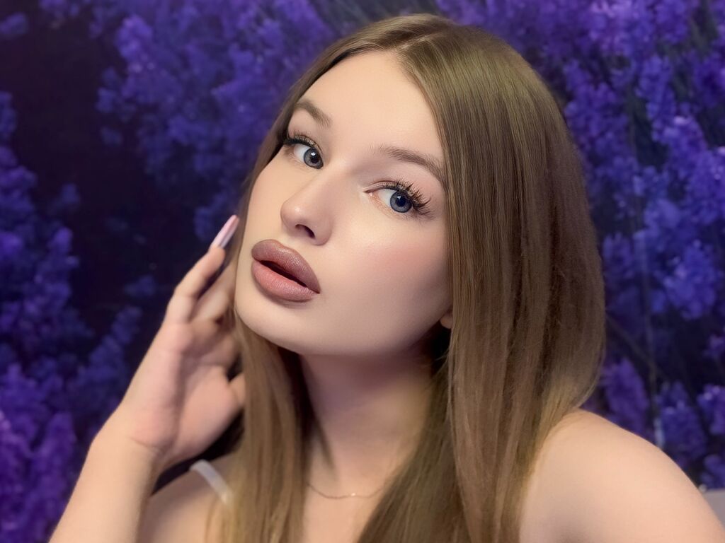 Kettylester's profile - Image n°0