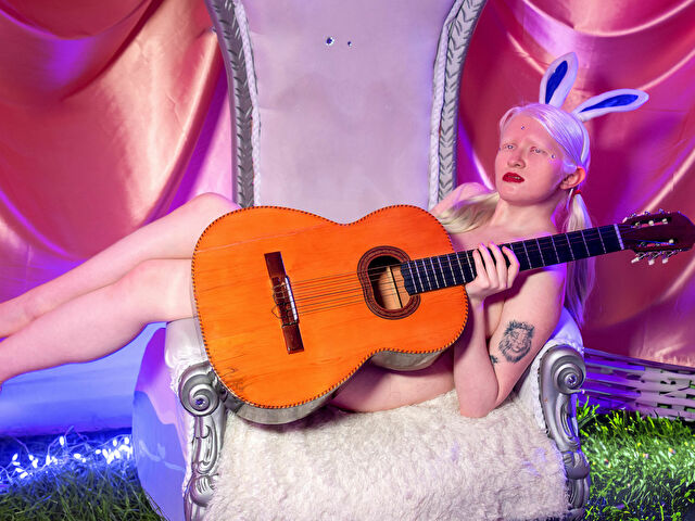 Khaleesii's profile - Image n°12