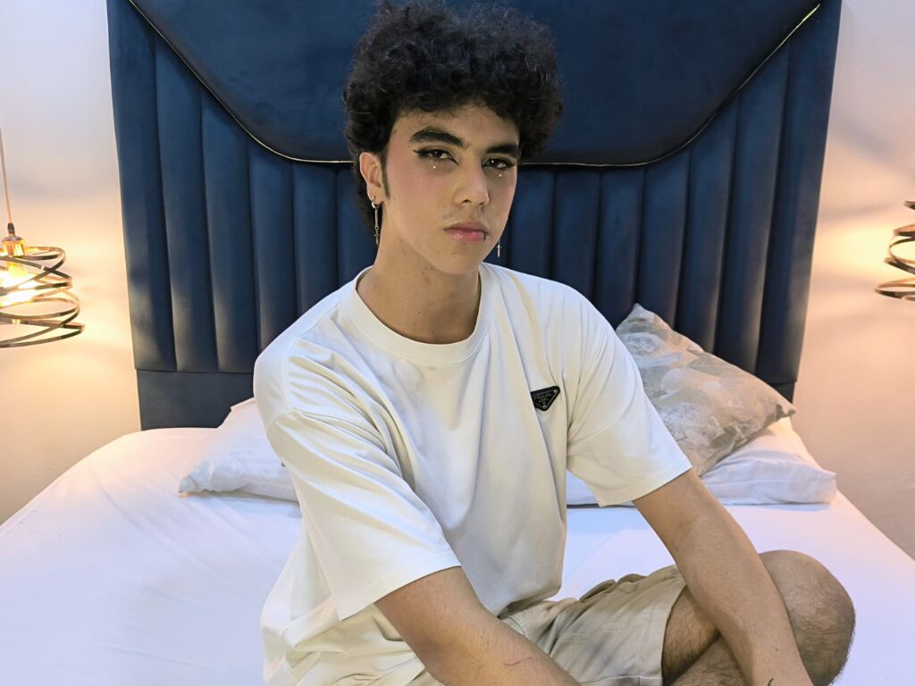 Kheylerthomphson' profilo - Immagine n°2