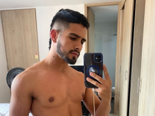 Khriss_Brown's Sexcam