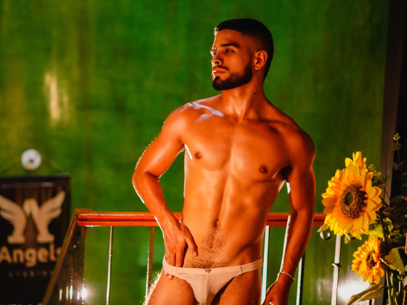 Khriss_Brown's profile - Image n°1