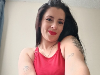 Webcam sex con Kiaraevans22