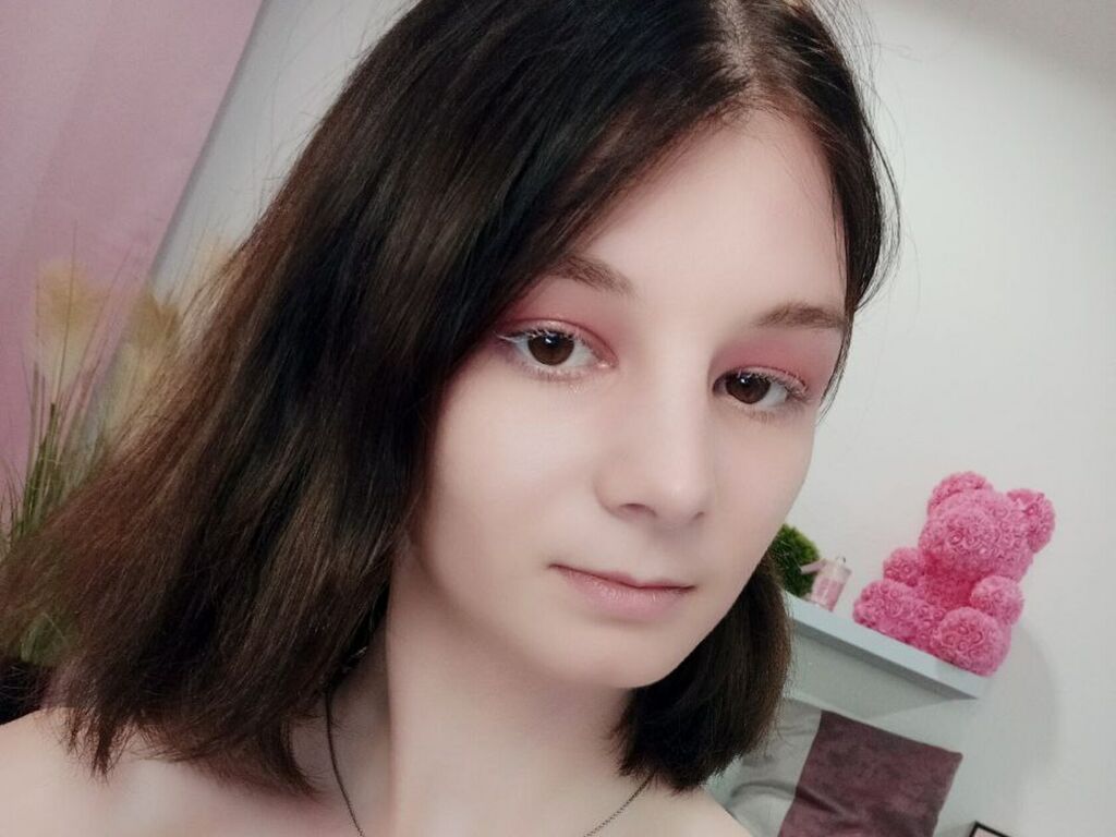 Kiaraevants's profile - Image n°3