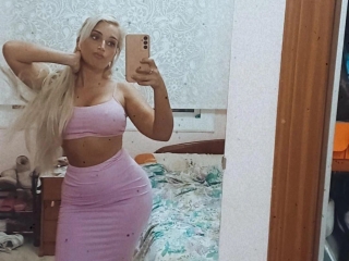 Kikisexybaee's Sexcam