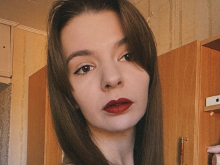 Sexo por webcam con Kikykristian