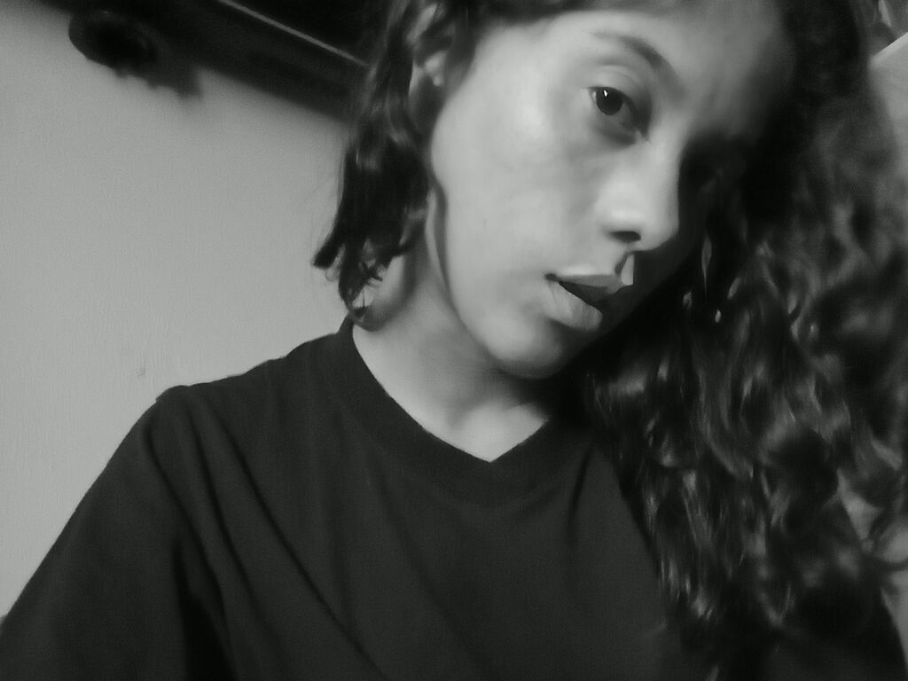 Perfil con Kimcarvalho - Imagen  n°0
