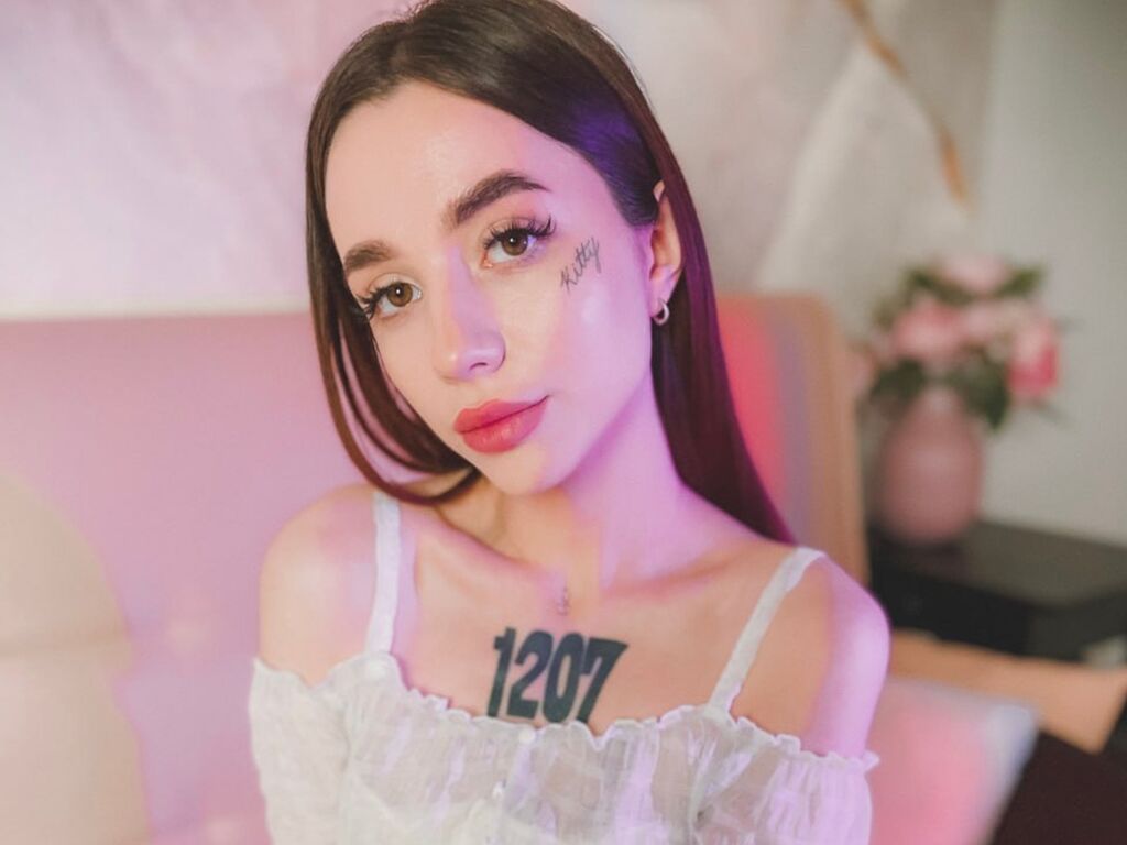 Kimlyn's profile - Image n°0