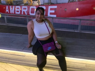Webcam sex con Kimmibabiiimpossible