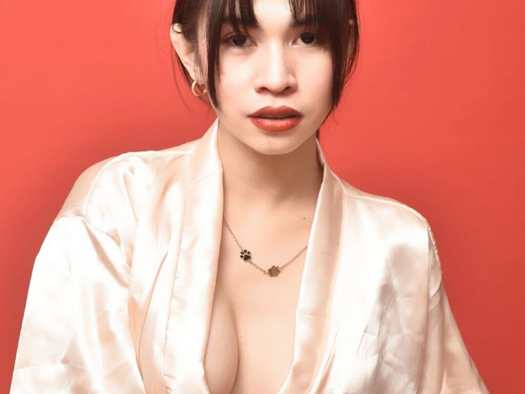 Kimmontecarlo's profile - Image n°0