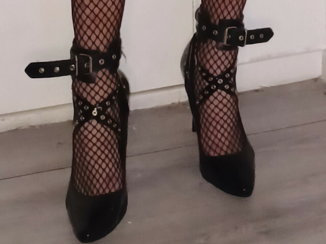 kinkyshow's profiel - Afbeelding n°23