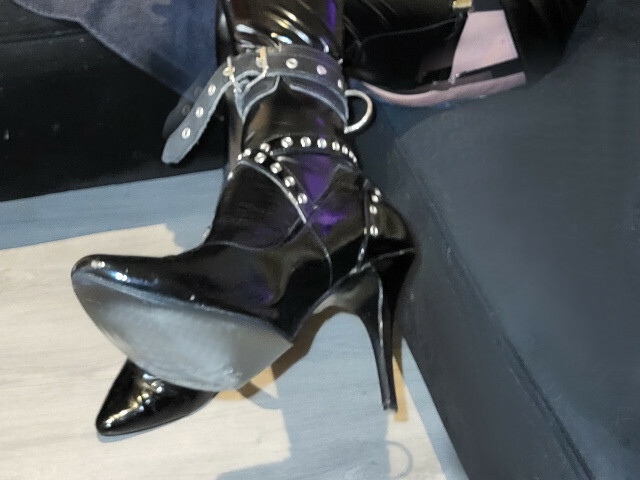 kinkyshow's profiel - Afbeelding n°22