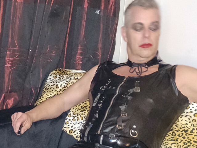 kinkyshow's profiel - Afbeelding n°32