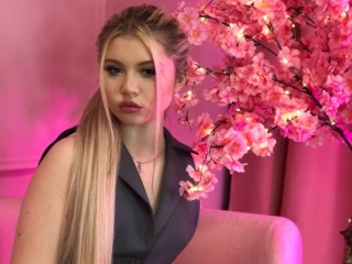 Webcam sex con Kisawest