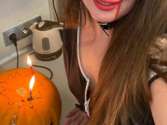 Kisskiss's profile - Image n°47