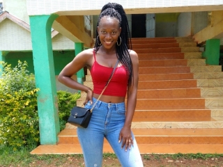 Kissmeslowly22's Sexcam