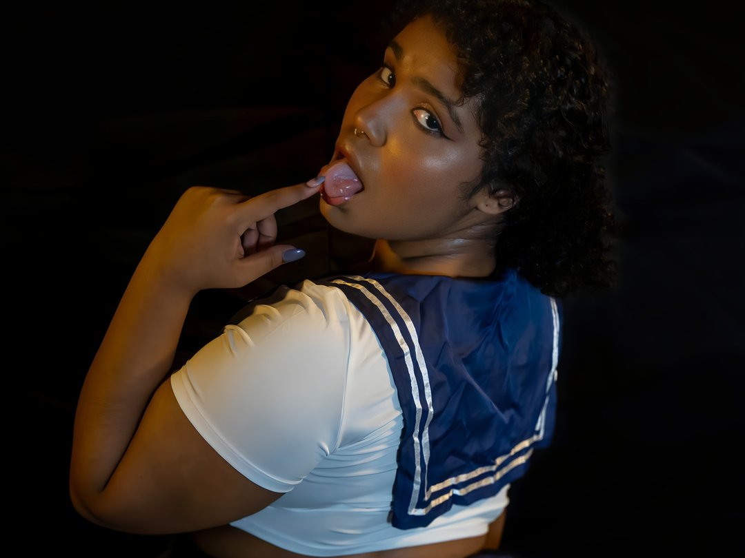 Perfil con Kitty_Perverted - Imagen  n°1