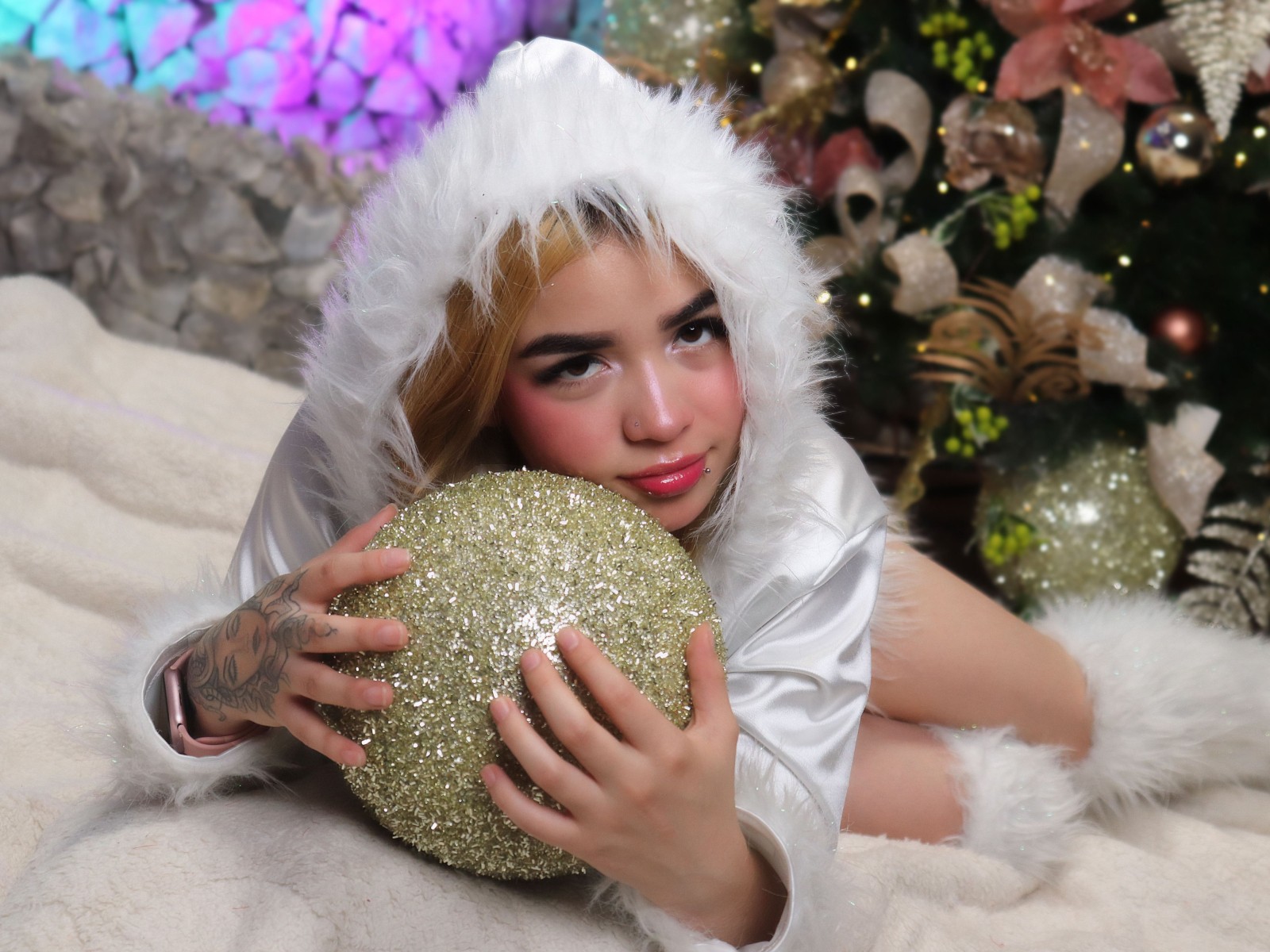 Kittyblondegb's profile - Image n°2