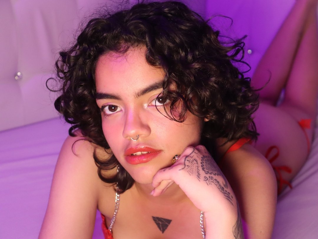 Perfil con Kittylatina_22 - Imagen  n°0