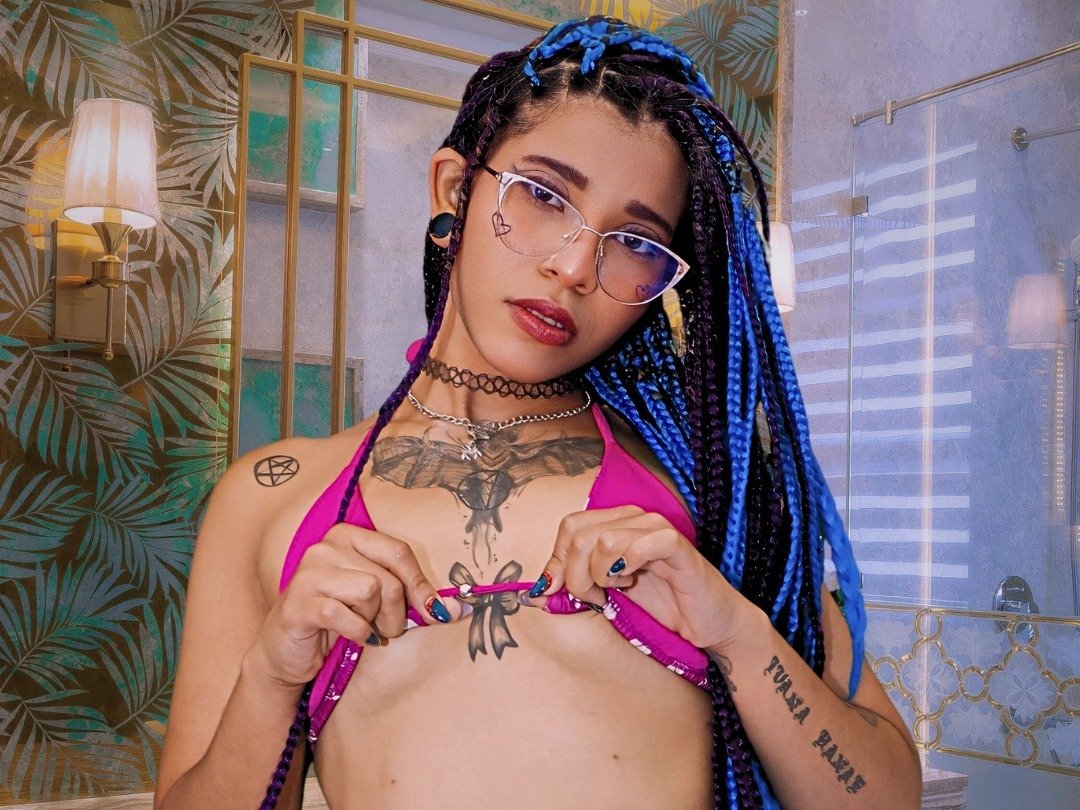 Perfil con Koralinemiller - Imagen  n°2