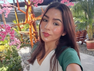 Sexo por webcam con Koralrivas