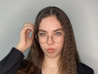 Sexcam Porn von Korneliaabramov