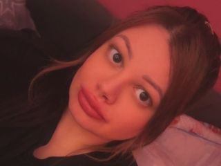 Webcam sex con Krazeebaebee