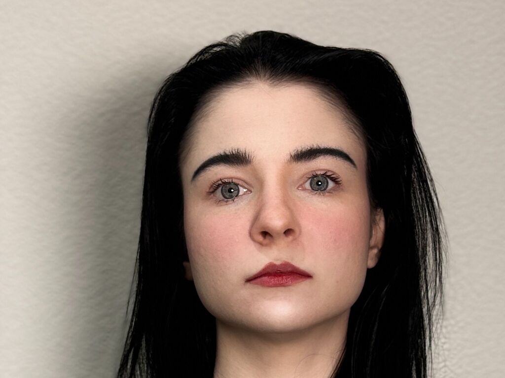 Kristinebringman's profile - Image n°1