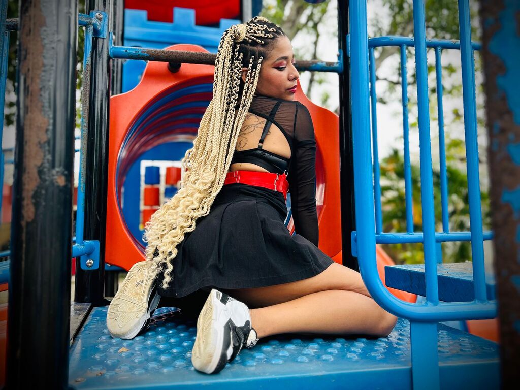 Kristinscarleth's profile - Image n°1