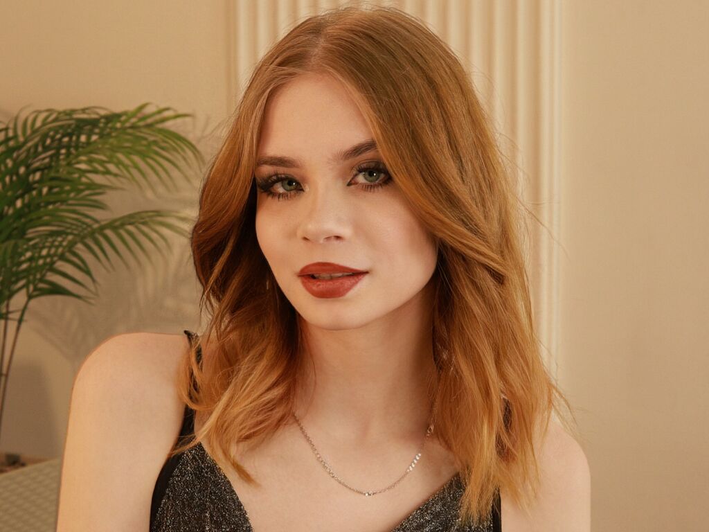 Kristintores's profile - Image n°1