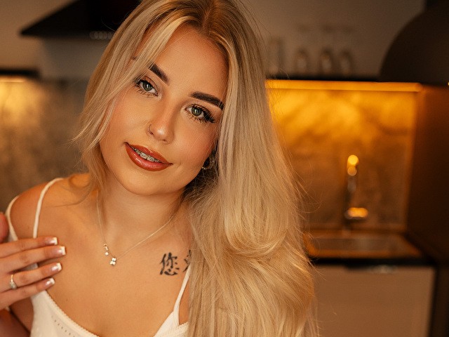 Kristyblond's profile - Image n°1