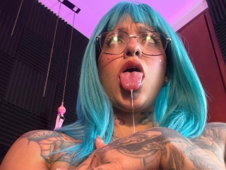 Webcam sex met Kuraibi