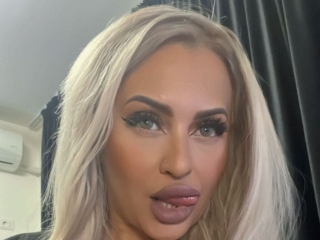 Sexo por webcam con Kylieblondy