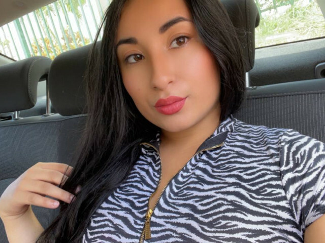 Perfil con KYLIEMORI - Imagen  n°48