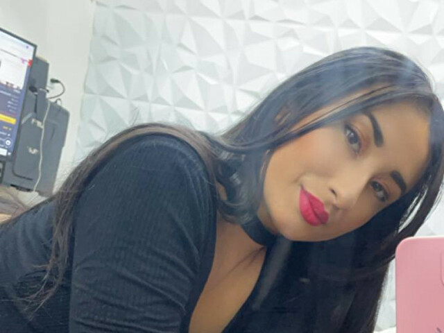 Perfil con KYLIEMORI - Imagen  n°40