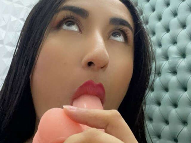 Perfil con KYLIEMORI - Imagen  n°47