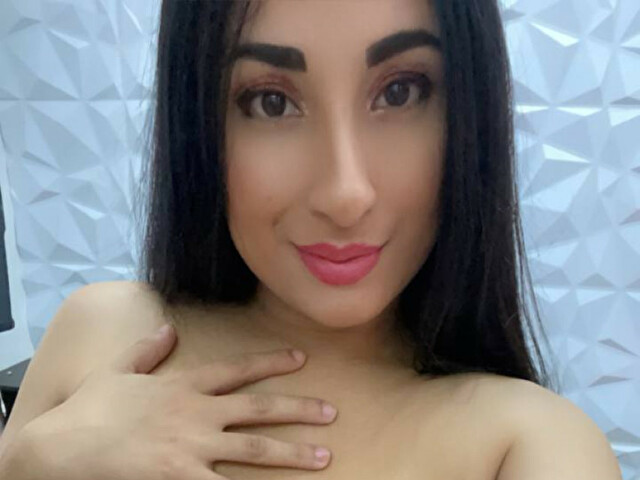 Perfil con KYLIEMORI - Imagen  n°27