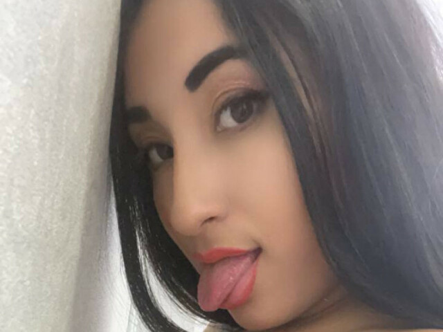 Perfil con KYLIEMORI - Imagen  n°29