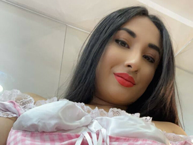 Perfil con KYLIEMORI - Imagen  n°35