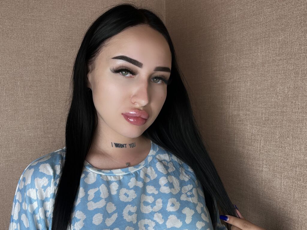 Kyliewein's profile - Image n°0