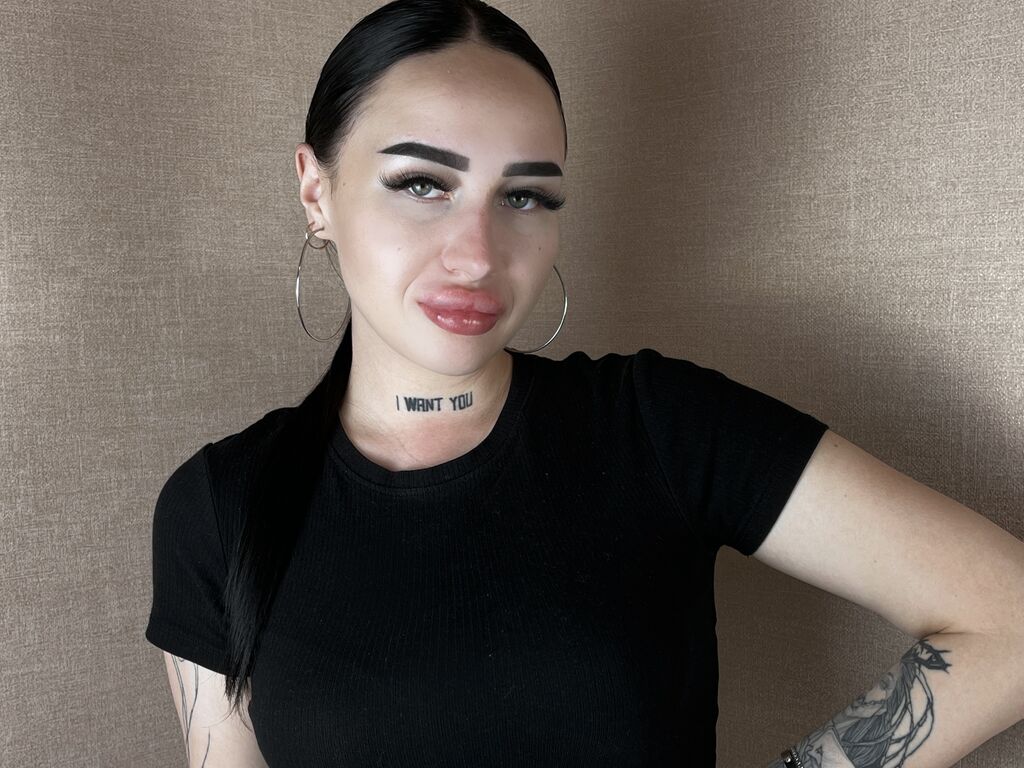 Kyliewein's profile - Image n°1